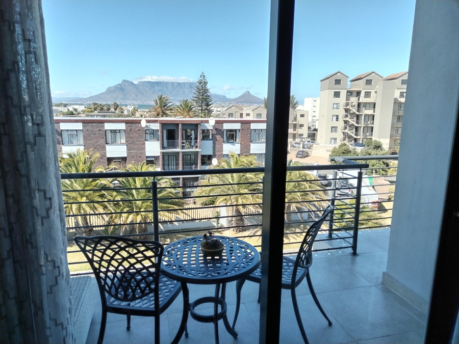 To Let 2 Bedroom Property for Rent in Waves Edge Western Cape